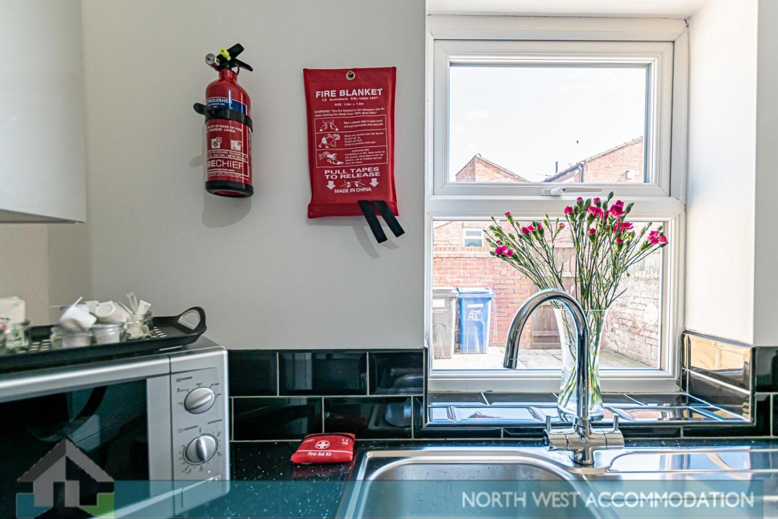 Wellfield Serviced Accommodation Warrington Ngoại thất bức ảnh
