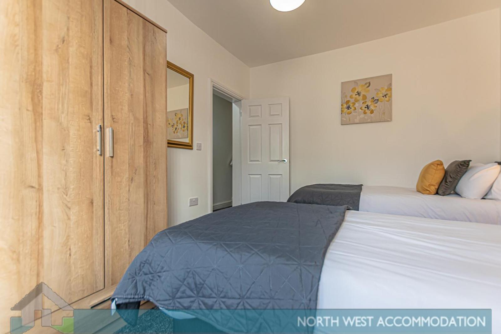 Wellfield Serviced Accommodation Warrington Ngoại thất bức ảnh